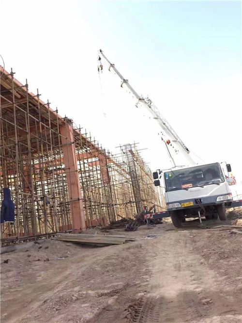 云龙区25 吨、50 吨吊车怎么选？多大重量 / 半径适合对应车型？