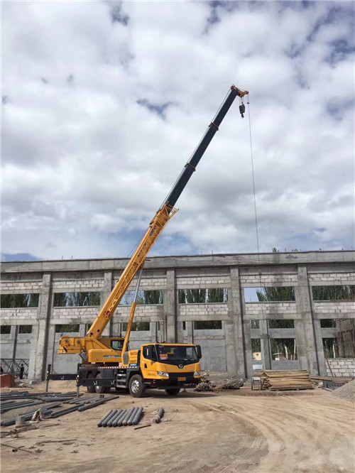云龙区吊装作业前会做设备检查吗？安全保障措施有哪些？